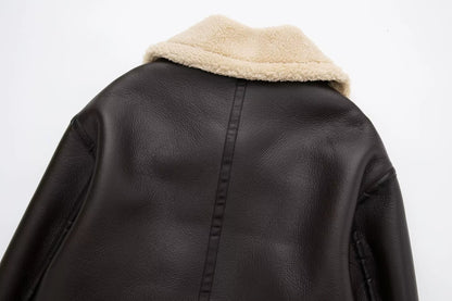 Polished Jacket with an Effortless Classic Look