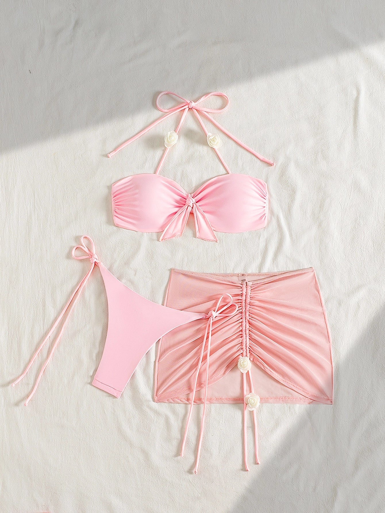 Well Tailored Bikini with a Graceful Silhouette