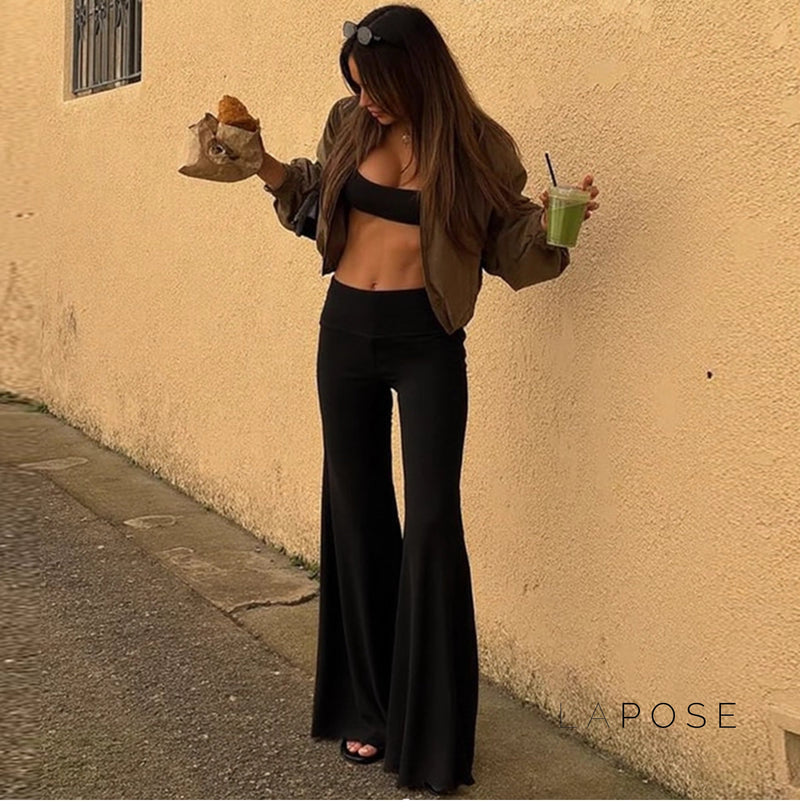 Elegantly Styled Pants for Everyday Wear
