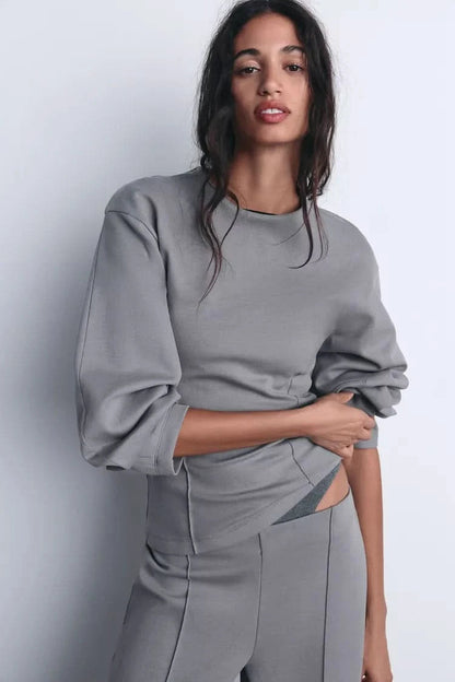 Beautifully Finished Garment in a Timeless Design