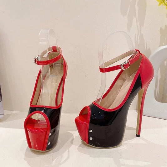 Effortlessly Elegant Heels with a Timeless Design