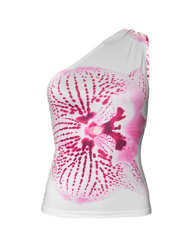 Effortlessly Elegant Top with a Timeless Design