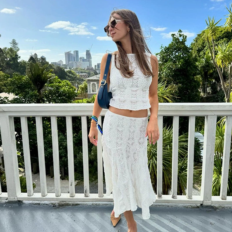 Gracefully Styled Garment for Any Occasion