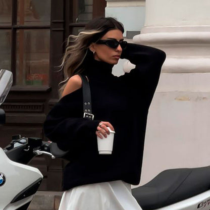 Well Tailored Sweater with a Graceful Silhouette