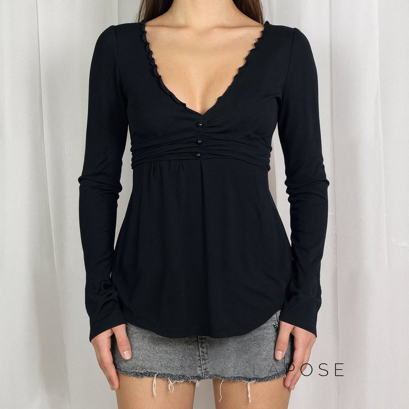 Sophisticated Top with a Clean Classic Look