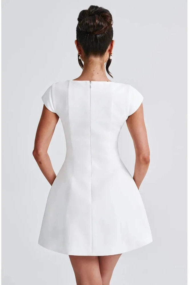 Sophisticated Dress with a Clean Classic Look
