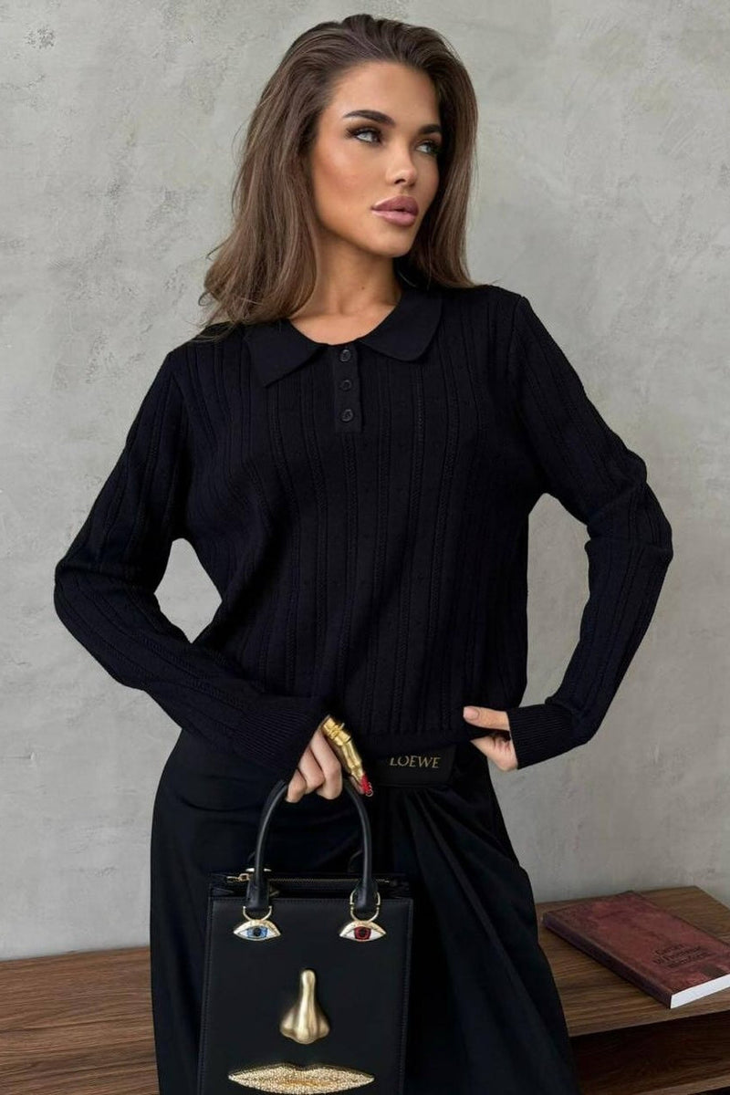 Elegantly Styled Blouse for Everyday Wear