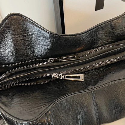 Beautifully Crafted Bag in a Classic Style