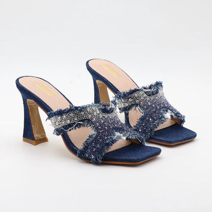Classic Vintage & Enduringly Stylish Garment