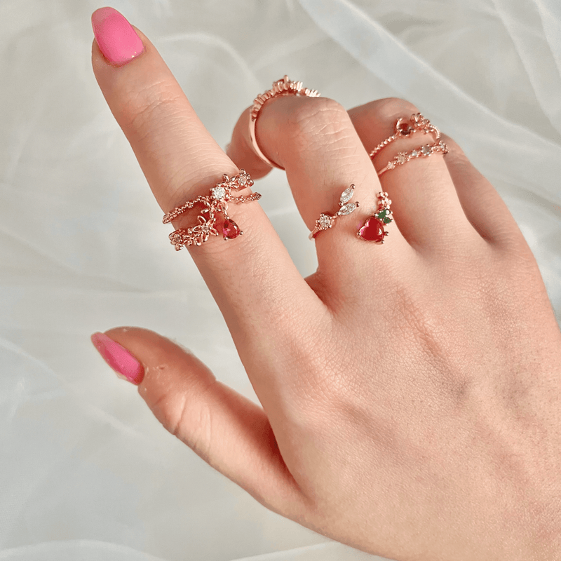 [] Hyacinth Dangly Flower Ring