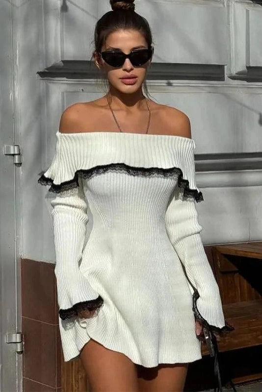 Sophisticated Dress with a Clean Classic Look