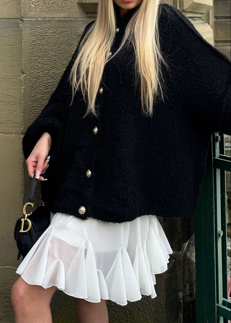 Classic Vintage Cardigan with a Flattering Fit