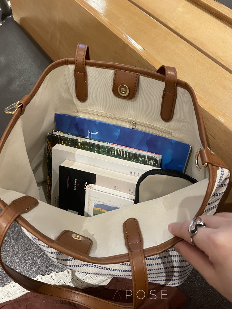 A Vintage Style Bag with Delicate Timeless Details