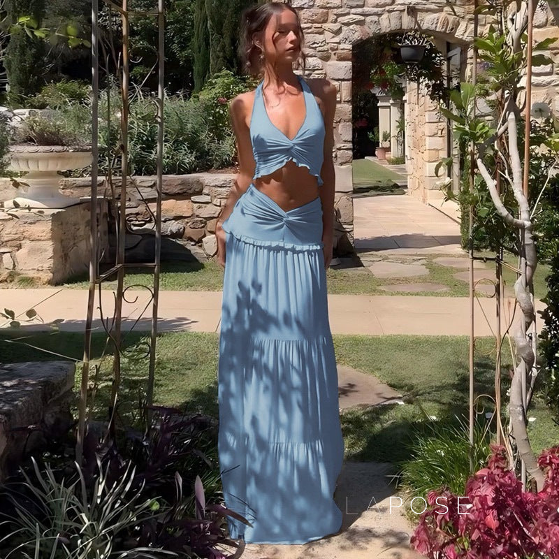 Effortlessly Elegant Garment with a Timeless Design