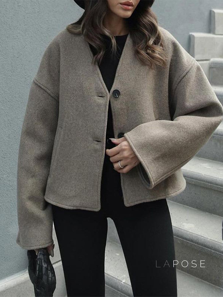 Gracefully Styled Coat for Any Occasion