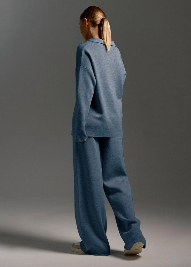 Gracefully Styled Garment for Any Occasion