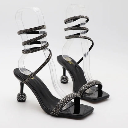 Polished Sandals with an Effortless Classic Look
