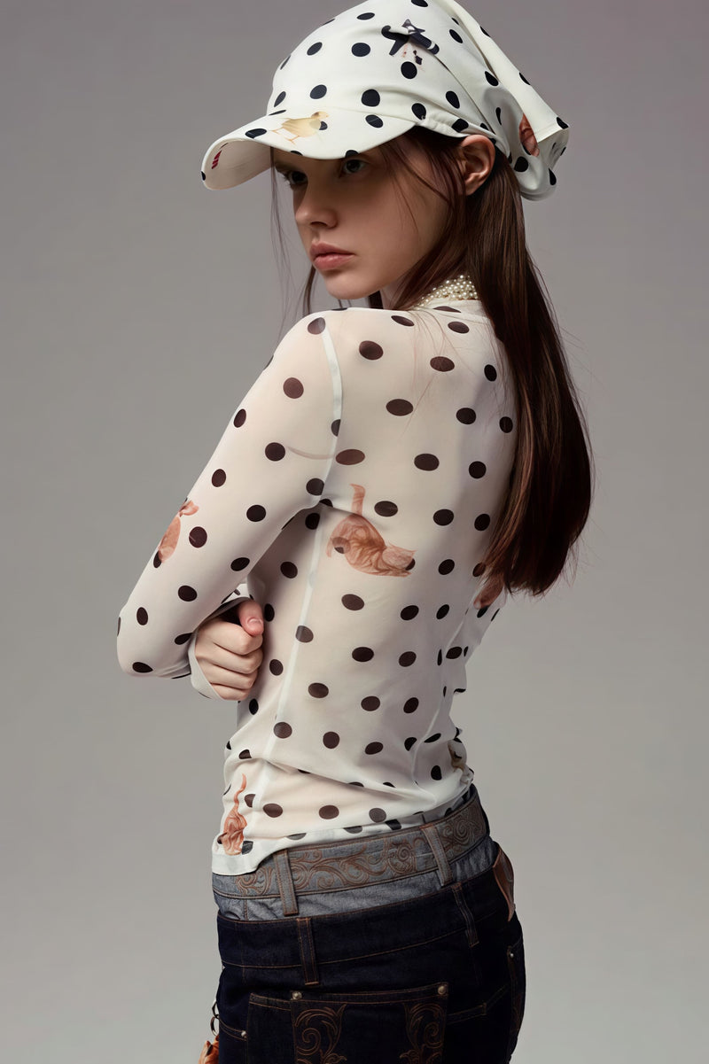 Well Tailored Blouse with a Graceful Silhouette