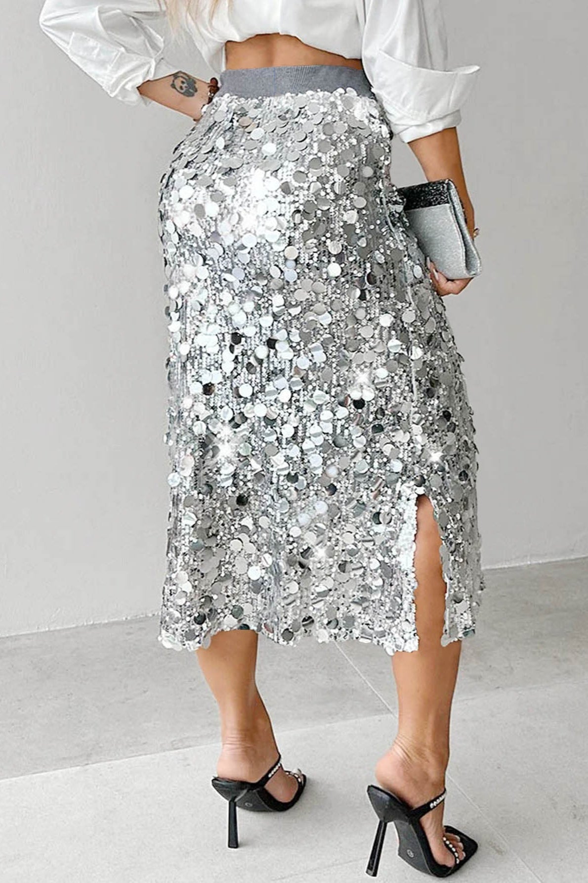 Elegantly Designed Garment