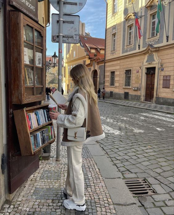Gracefully Styled Jacket for Any Occasion