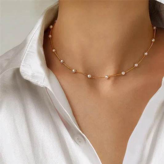 Small Pearl Necklace