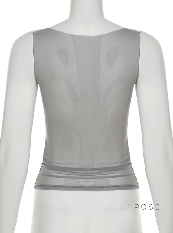 Well Tailored Garment with a Graceful Silhouette