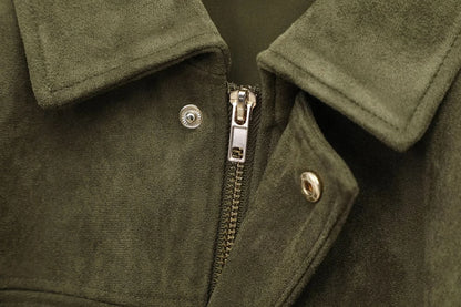 Well Tailored Jacket with a Graceful Silhouette