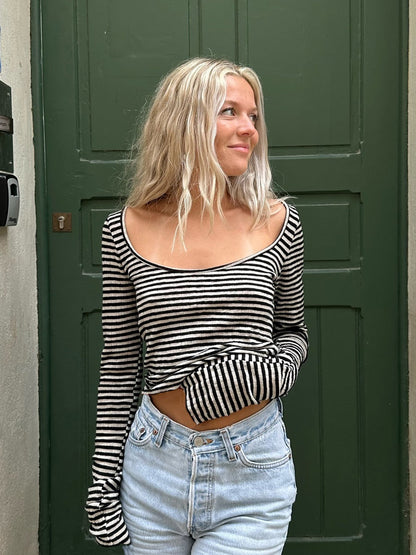 Polished Top with an Effortless Classic Look