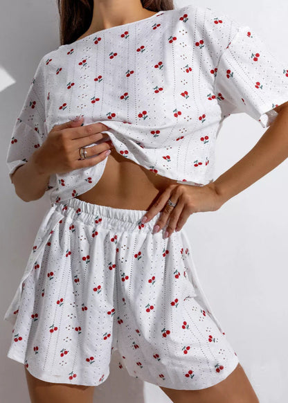 Classic Vintage & Enduringly Stylish Top