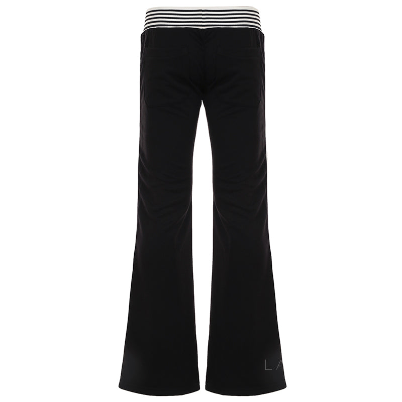 Classic Vintage Pants with a Flattering Fit