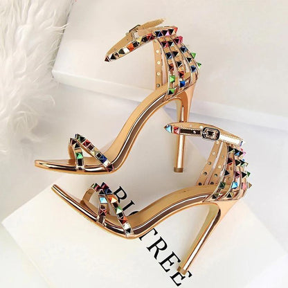 Polished Sandals with an Effortless Classic Look