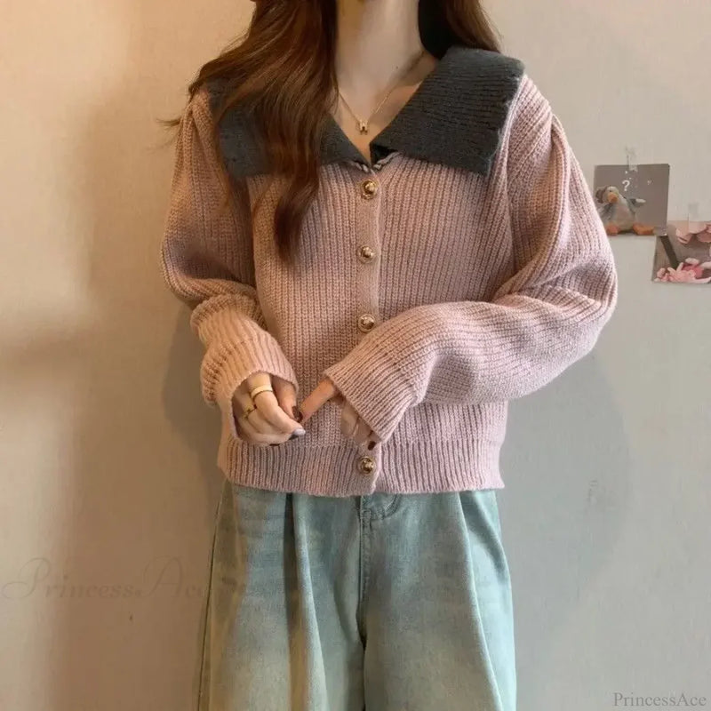 Gracefully Designed Cardigan