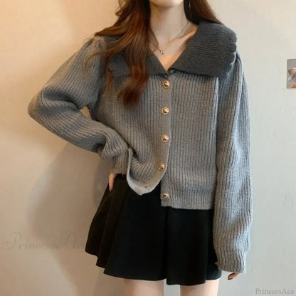 Gracefully Designed Cardigan