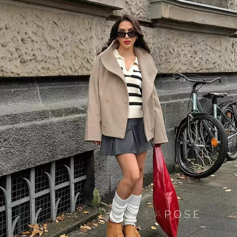 Elegantly Styled Jacket for Everyday Wear