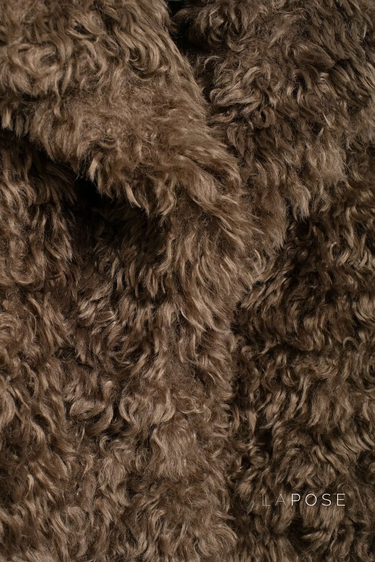 Elegantly Styled Coat for Everyday Wear