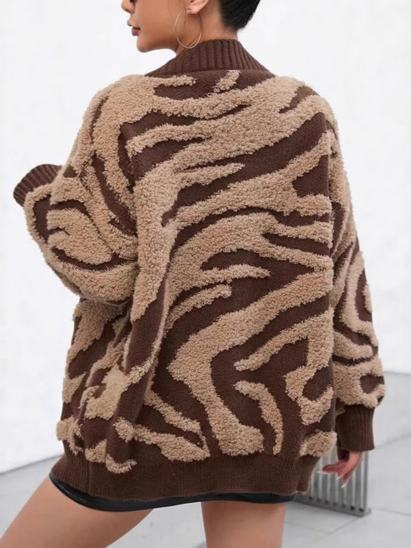 Gracefully Designed Cardigan