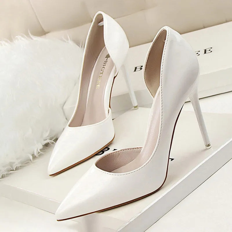 Classic Vintage & Enduringly Stylish Heels