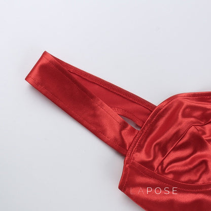 A Vintage Style Top with Delicate Timeless Details