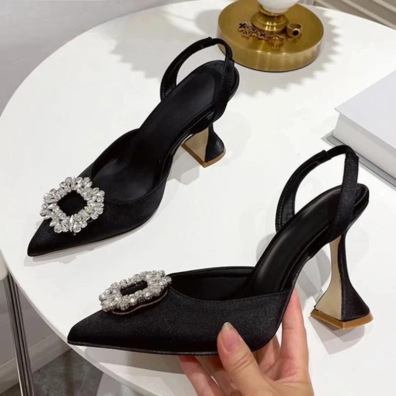 Gracefully Styled Heels for Any Occasion