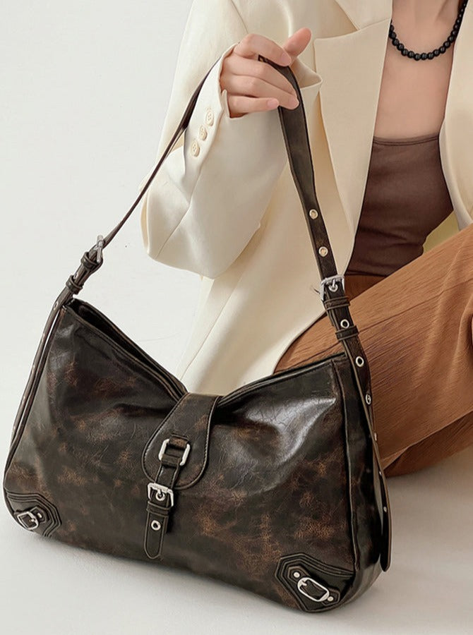 Beautifully Crafted Bag in a Classic Style