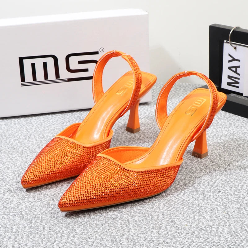 Well Tailored Heels with a Graceful Silhouette