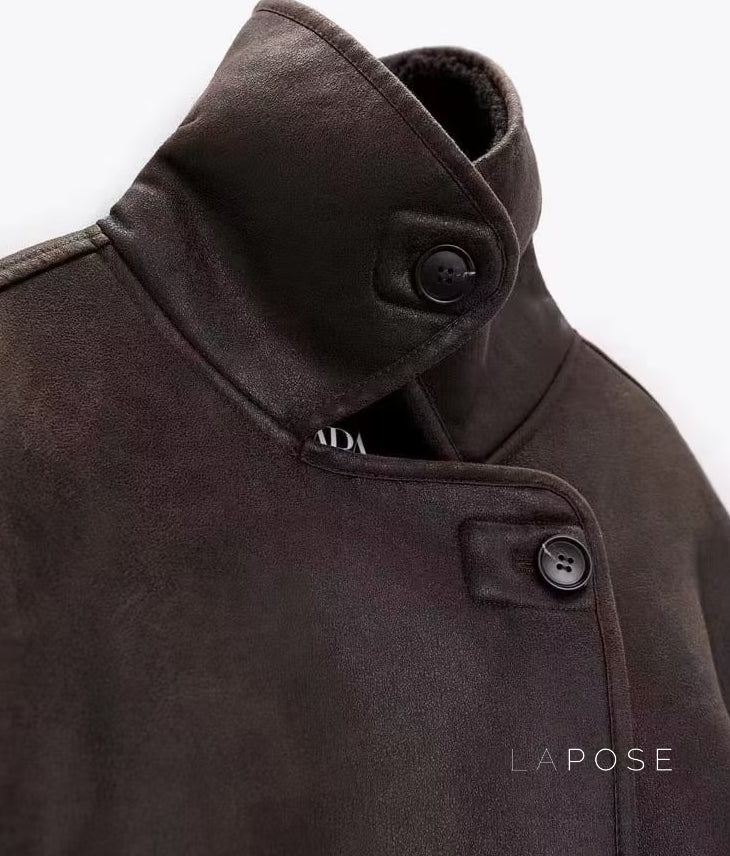 Sophisticated Jacket with a Clean Classic Look