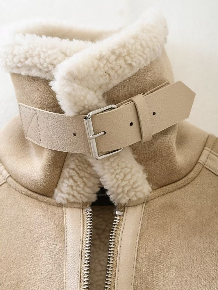 Beautifully Crafted Jacket in a Classic Style