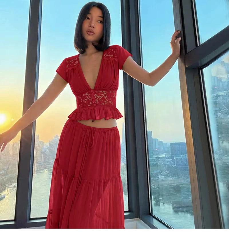 Well Tailored Garment with a Graceful Silhouette