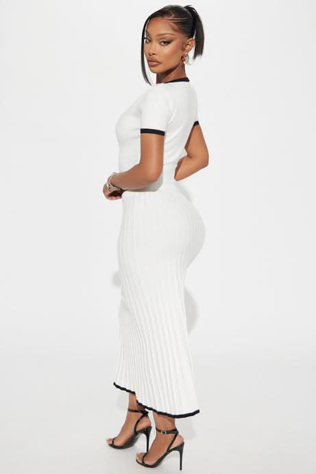 Polished Garment with an Effortless Classic Look