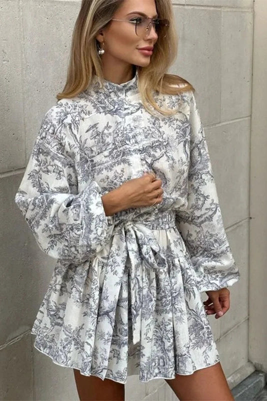 Classic Vintage & Enduringly Stylish Dress