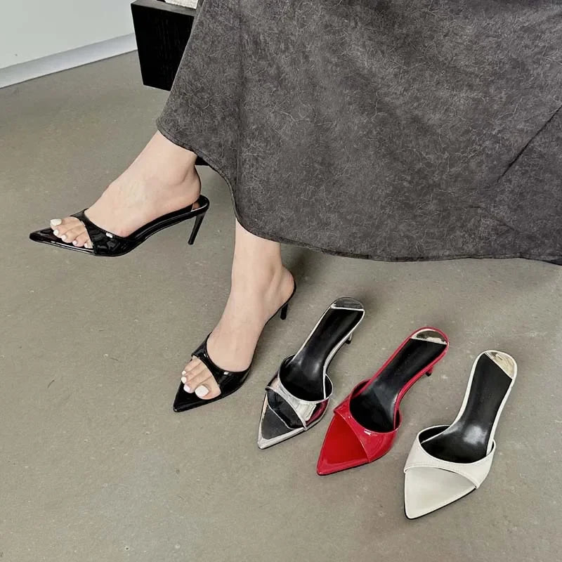 Polished Sandals with an Effortless Classic Look