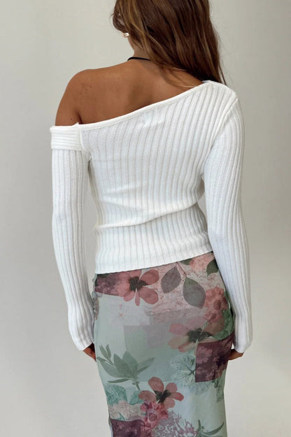 Elegantly Designed Sweater