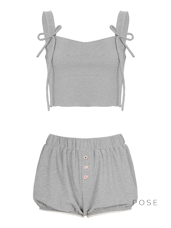 Sophisticated Garment with a Clean Classic Look