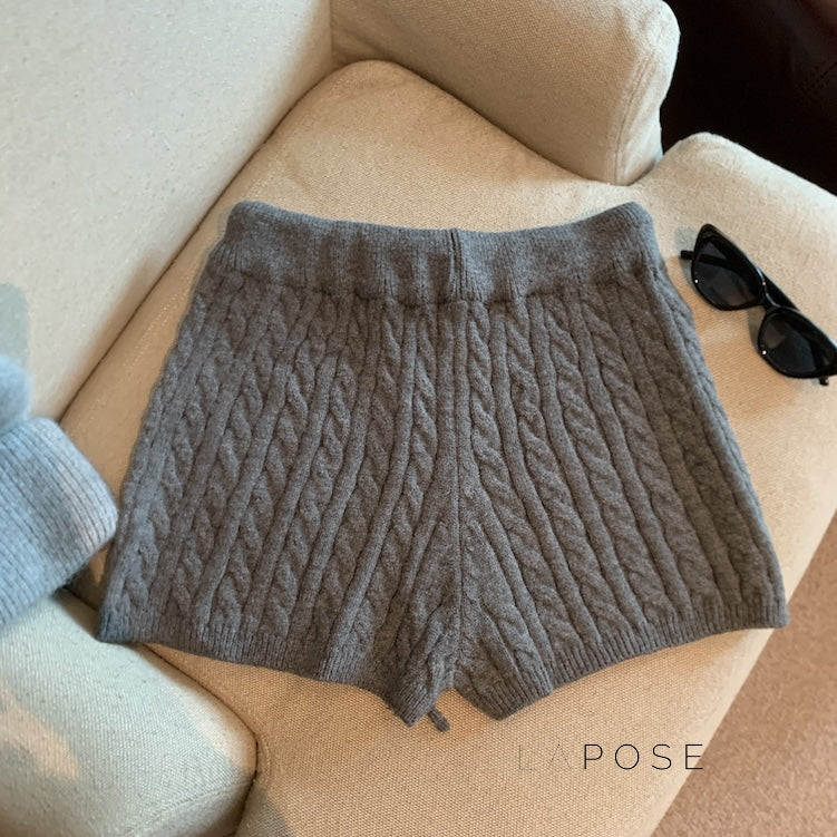 Classic Vintage & Enduringly Stylish Garment